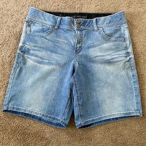Lane Bryant Bermuda shorts denim size 16